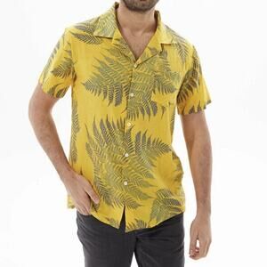 Design in Italy Hawaiian Vacation Shirt Tropical Mens XL Short Sleeve Button Up